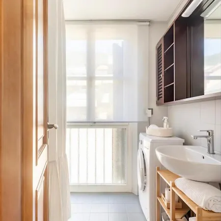 Appartement 24 *